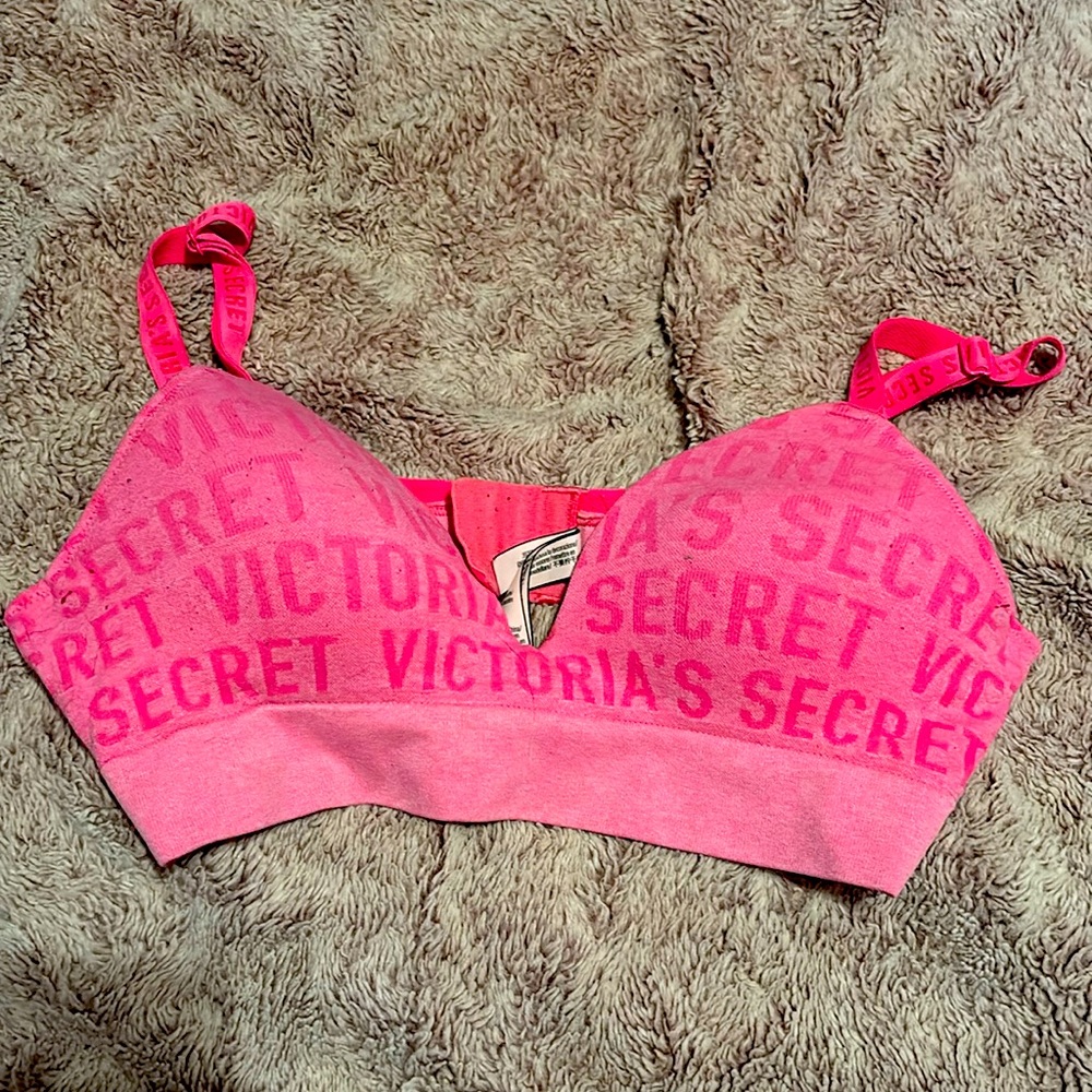 Victoria Secret bra size M